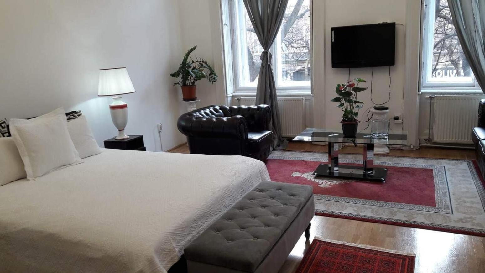 Royale Apartment Budapest Room photo